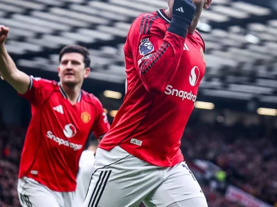 VAR GÂY TRANH CÃI, CASEMIRO ‘ĐẬP ĐẦU’ MỞ TIỆC CHO MU TRƯỚC FULHAM