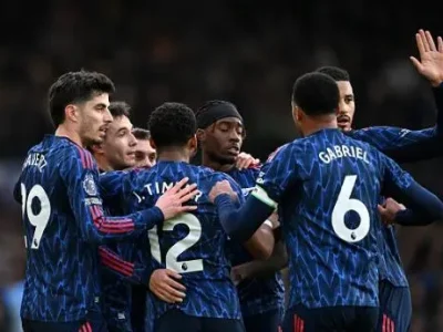 Paul Merson Gây Sốc: ‘Trận Đấu Định Mệnh Giúp Arsenal Vô Địch Ngoại Hạng Anh’