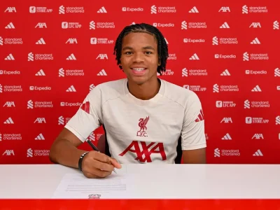 Chelsea “hốt bạc” khủng từ Liverpool: Nhận 6,8 triệu bảng, hưởng 20% lợi nhuận tương lai