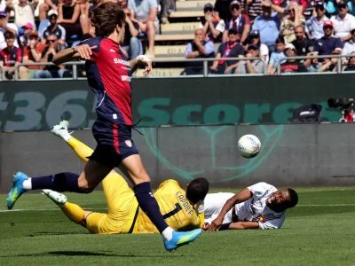Cagliari 1-0 Cremonese: Chiến thắng quý giá trên sân nhà