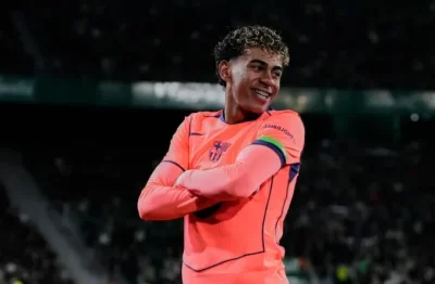 Bùng Nổ! Yamal, Rashford Cùng Lập Công, Barca Đè Bẹp Elche Giữ Vững Ngôi Đầu Bảng 1